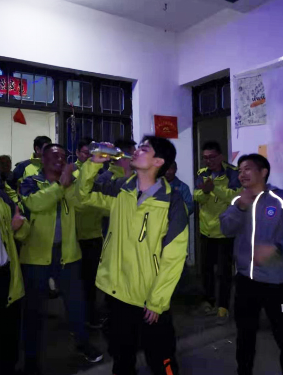 1572261022419931.png 金基· 我喜欢这帮家伙 凝力团建第三季390.png
